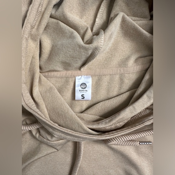 Senita Athletics Cali Hoodie in Latte size Small - Picture 3 of 3